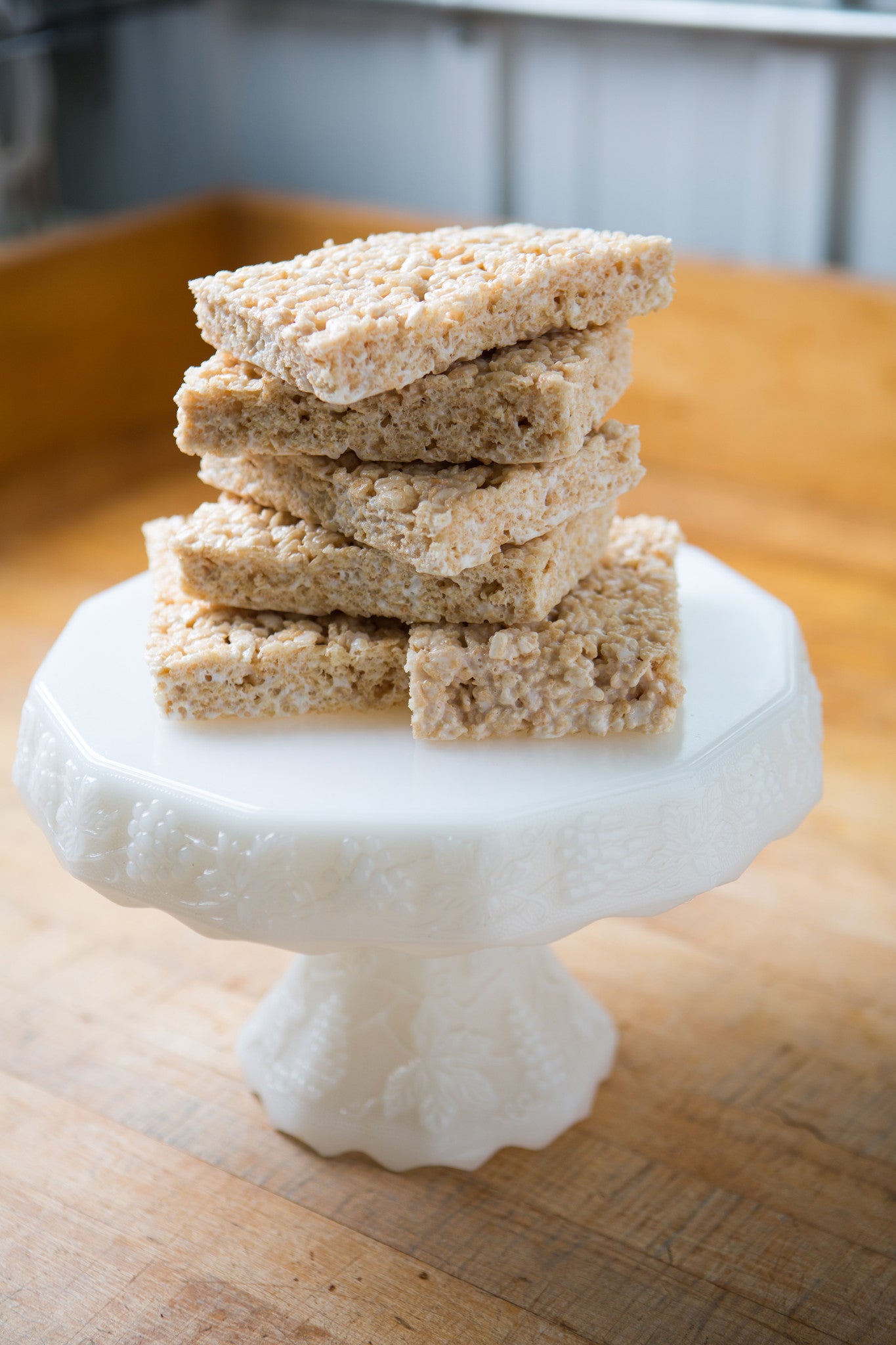 Homemade Bizzy Lizzy Krispie Bars