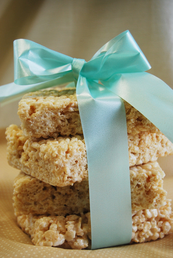 Homemade Bizzy Lizzy Krispie Bars